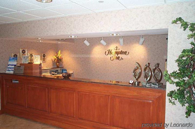 Hampton Inn Brookhaven Beltér fotó
